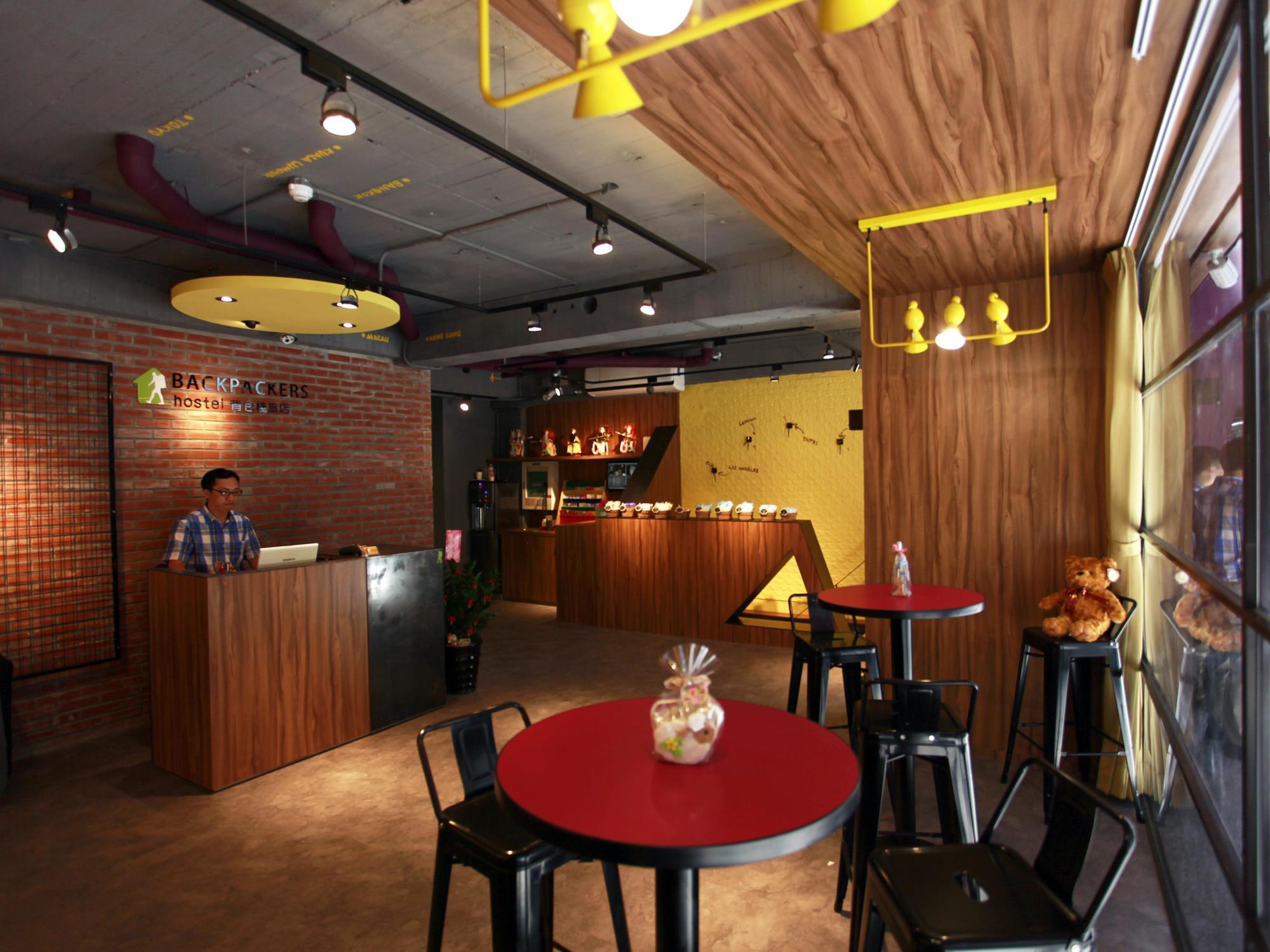 Backpackers Hostel - Ximen Taipei Exterior foto