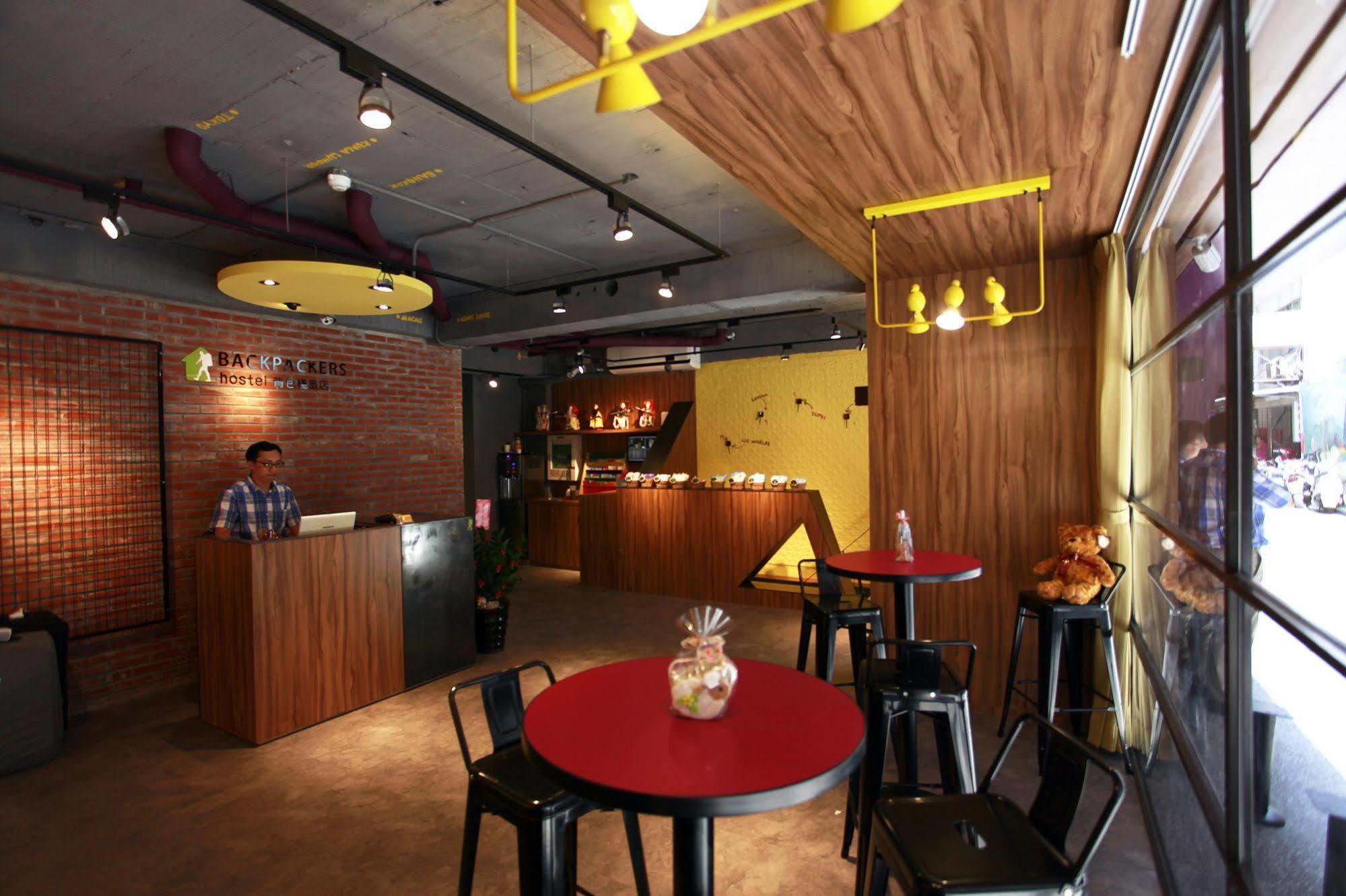 Backpackers Hostel - Ximen Taipei Exterior foto